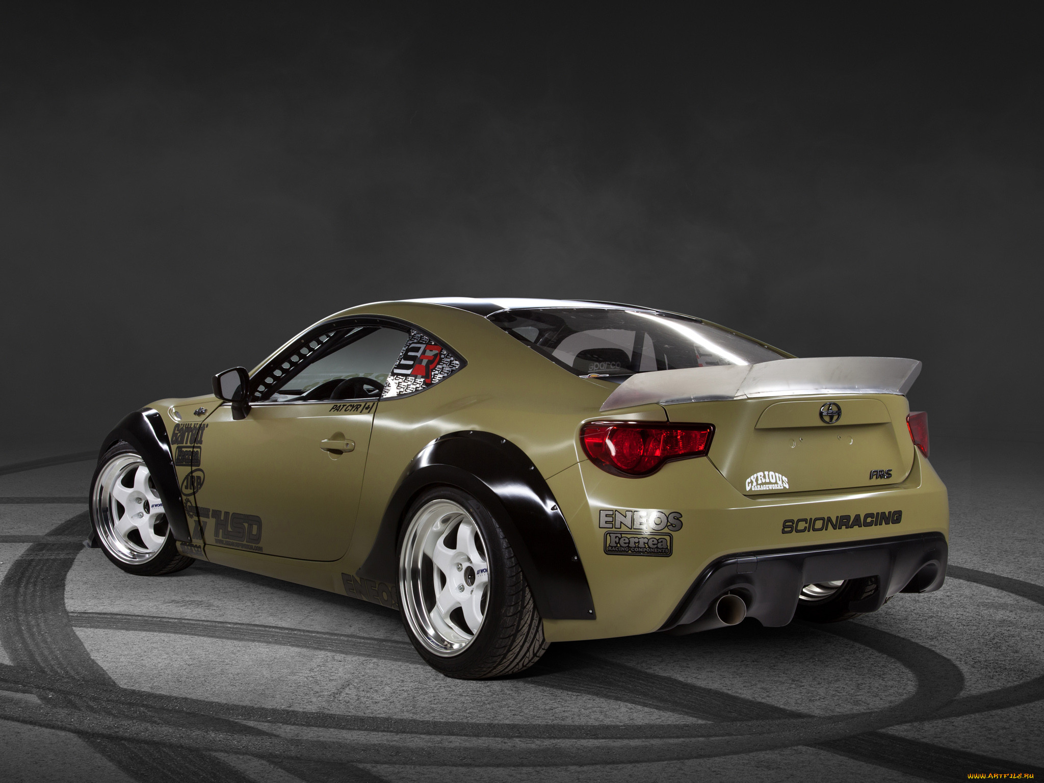 , toyota, cyrious